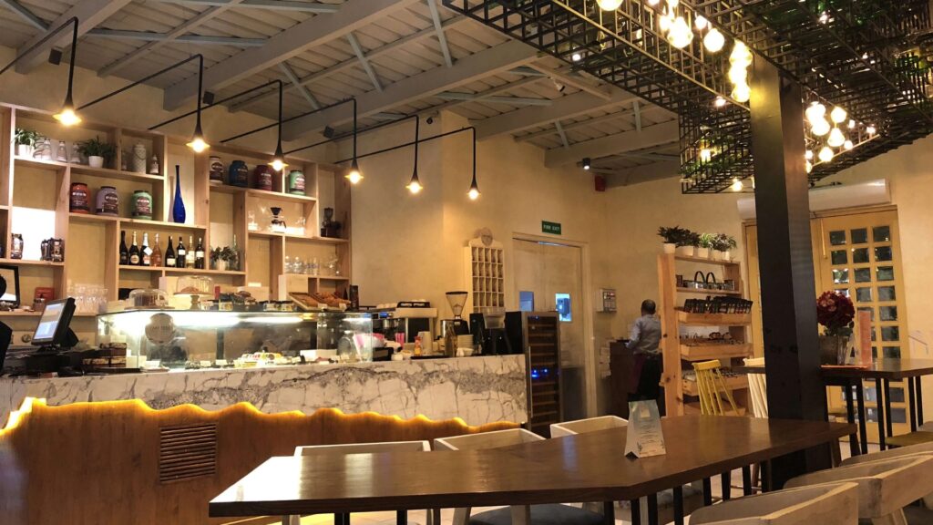 Cafe Tesu, Aurobindo Marg
