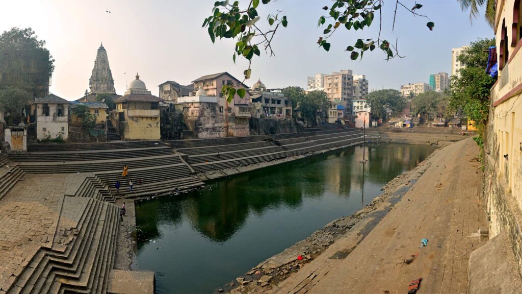 Walkeshwar Temple and Banganga Tank, Malabar Hill