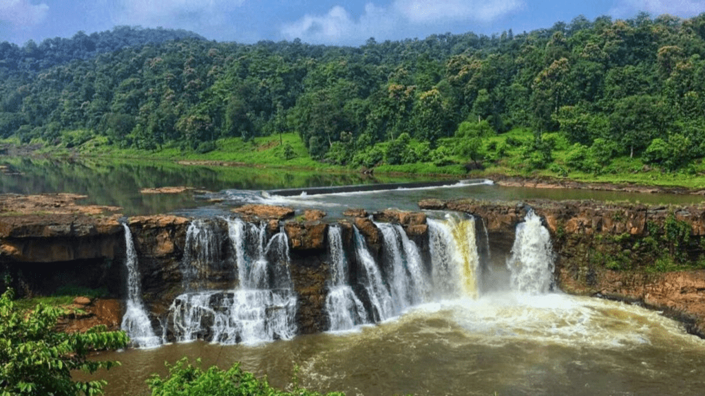 Zanzari Waterfalls